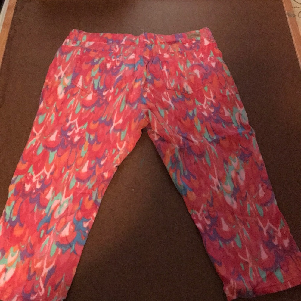Paint splatter capris💕🦀🧜🏻♂️🧞♀️ - Picture 2 of 4
